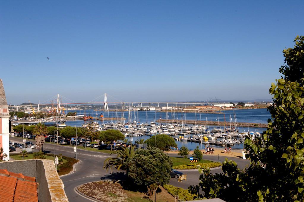 Marina Charming House Hotel Figueira da Foz Exterior photo